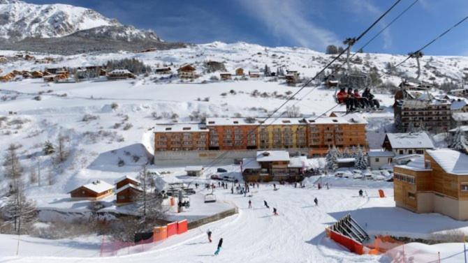 바르스 T2/3 6Pers & Pied Des Pistes & Piscine Chauffee 아파트 외부 사진